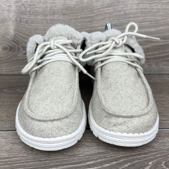 Hey Dude Britt Cream Mid Lace Up Women’s Sz 8 Faux Fur Lined Ankle Boots - Picture 2 of 10